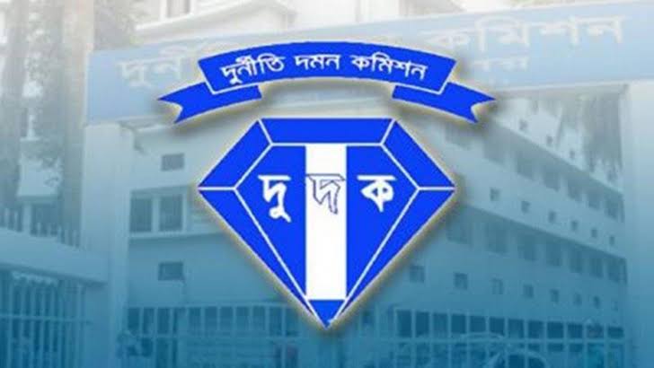 রেড ক্রিসেন্ট সোসাইটিতে অভিযান চালাচ্ছে দুদক