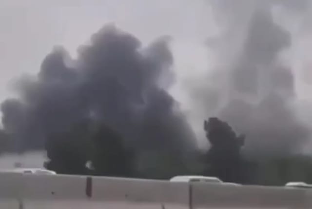 ফের বিস্ফোরণে কাঁপল ইরান