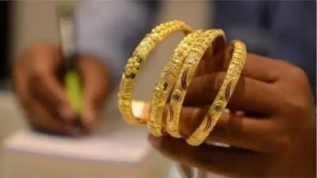 ফের বাড়ল সোনার দাম