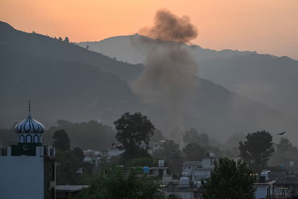 ভারতের ৪০-৫০ জন সেনাকে হত্যার দাবি পাকিস্তানের