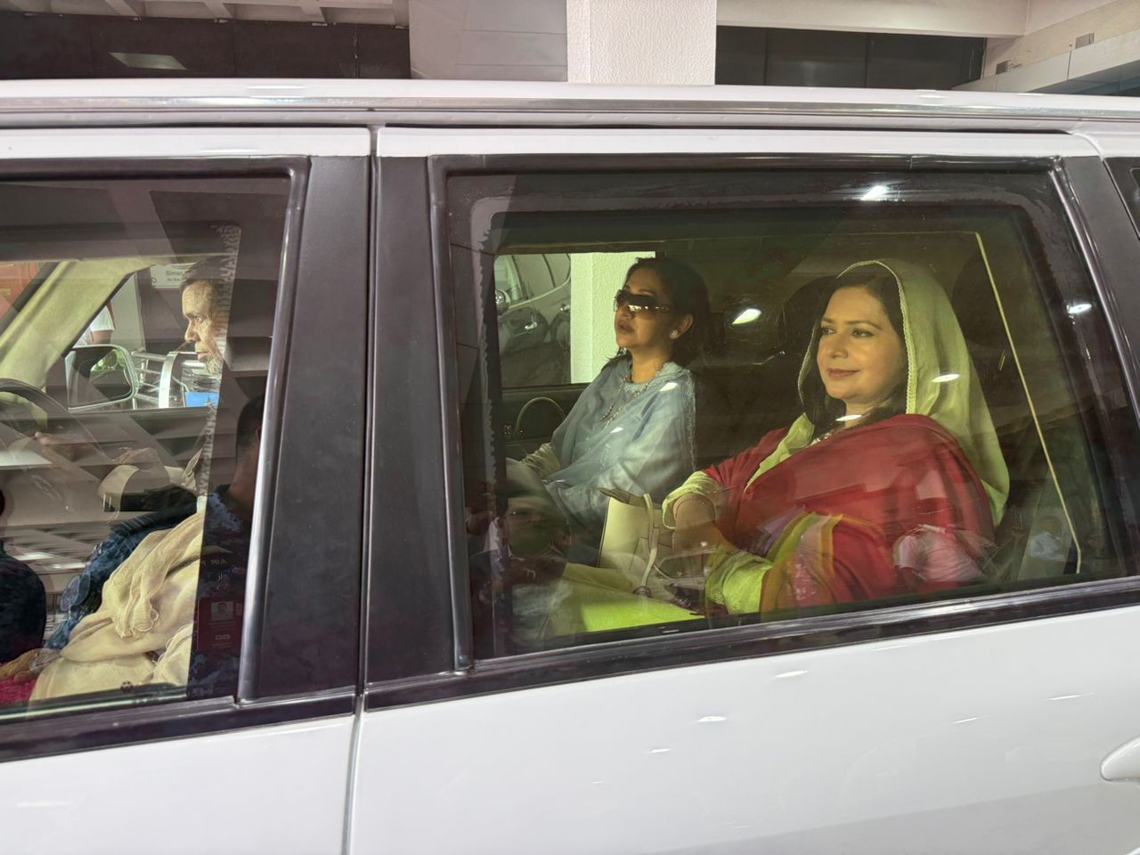 সরকারি চাকরি ফিরে পাচ্ছেন ডা. জোবাইদা