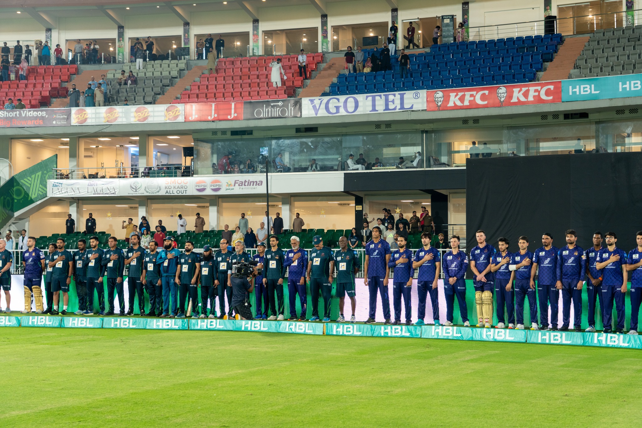 পিএসএল অনির্দিষ্টকালের জন্য স্থগিত