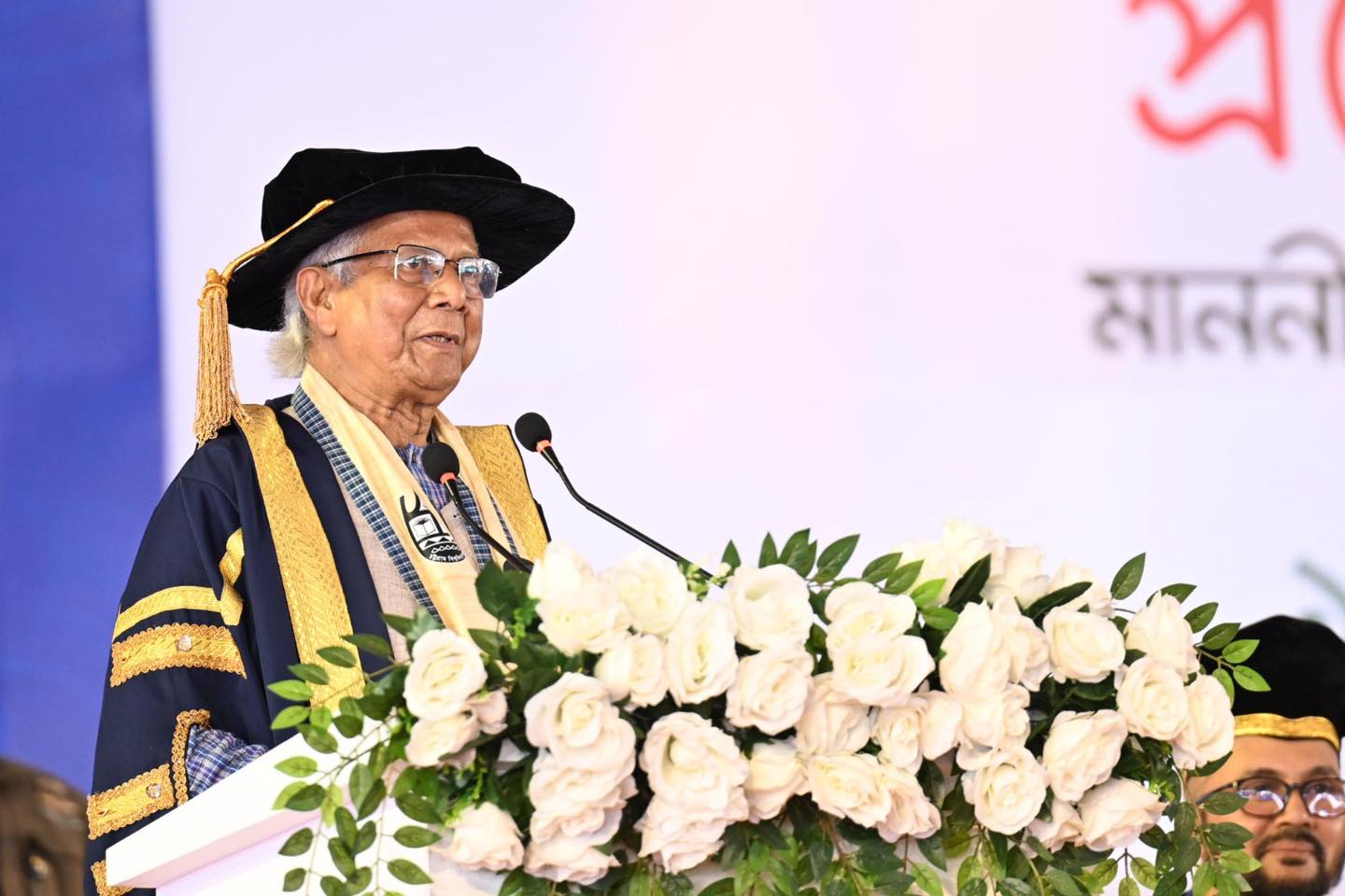 শিক্ষার্থীদের নতুন বিশ্ব গড়ার স্বপ্ন দেখার আহ্বান প্রধান উপদেষ্টা