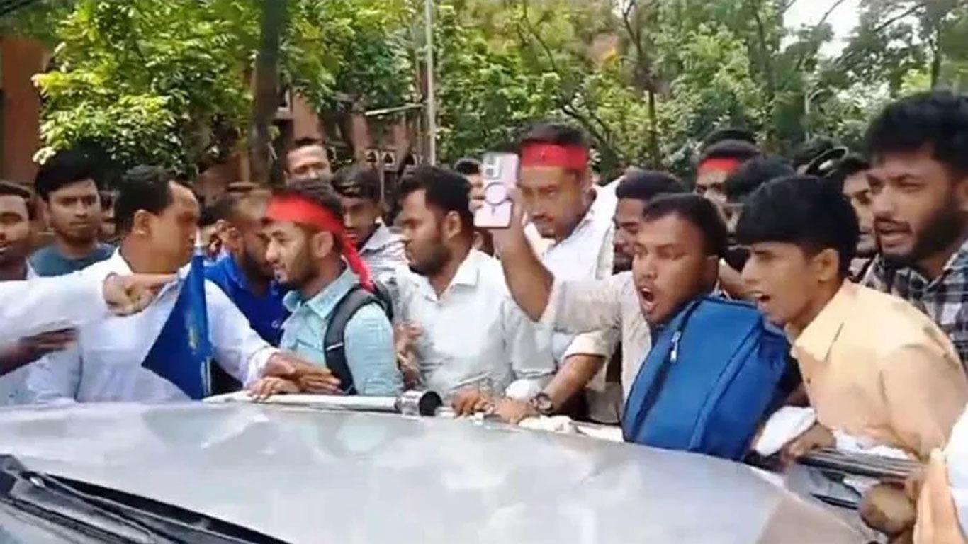 কোনো অবস্থাতেই ‘অটোপাস’ দেওয়া হবে না: জাতীয় বিশ্ববিদ্যালয়ের ভিসি