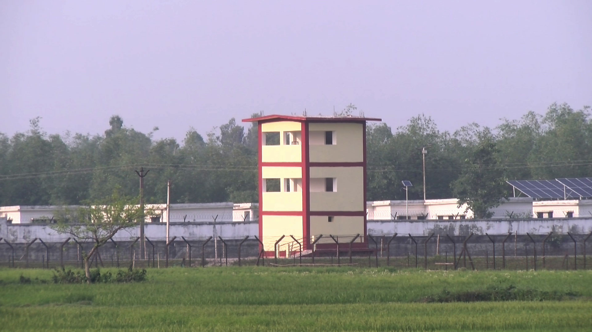 লালমনিরহাট সীমান্তে ভারতের পুশ-ইন করা ১১ জন আটক