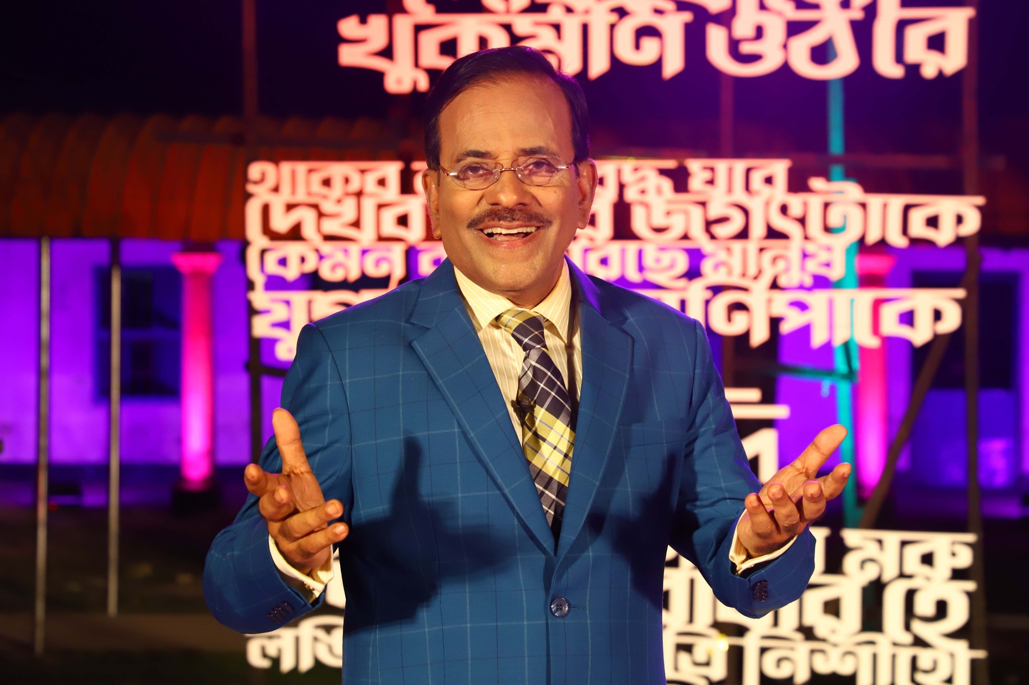 এআই দিয়ে হানিফ সংকেতের কণ্ঠ নকল করে বিজ্ঞাপন!